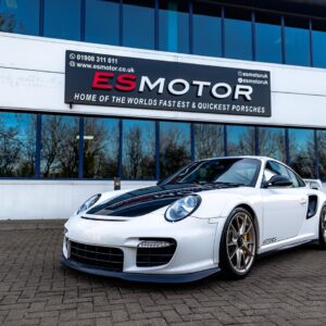 White Porsche GT2 RS in front of ESMotor building