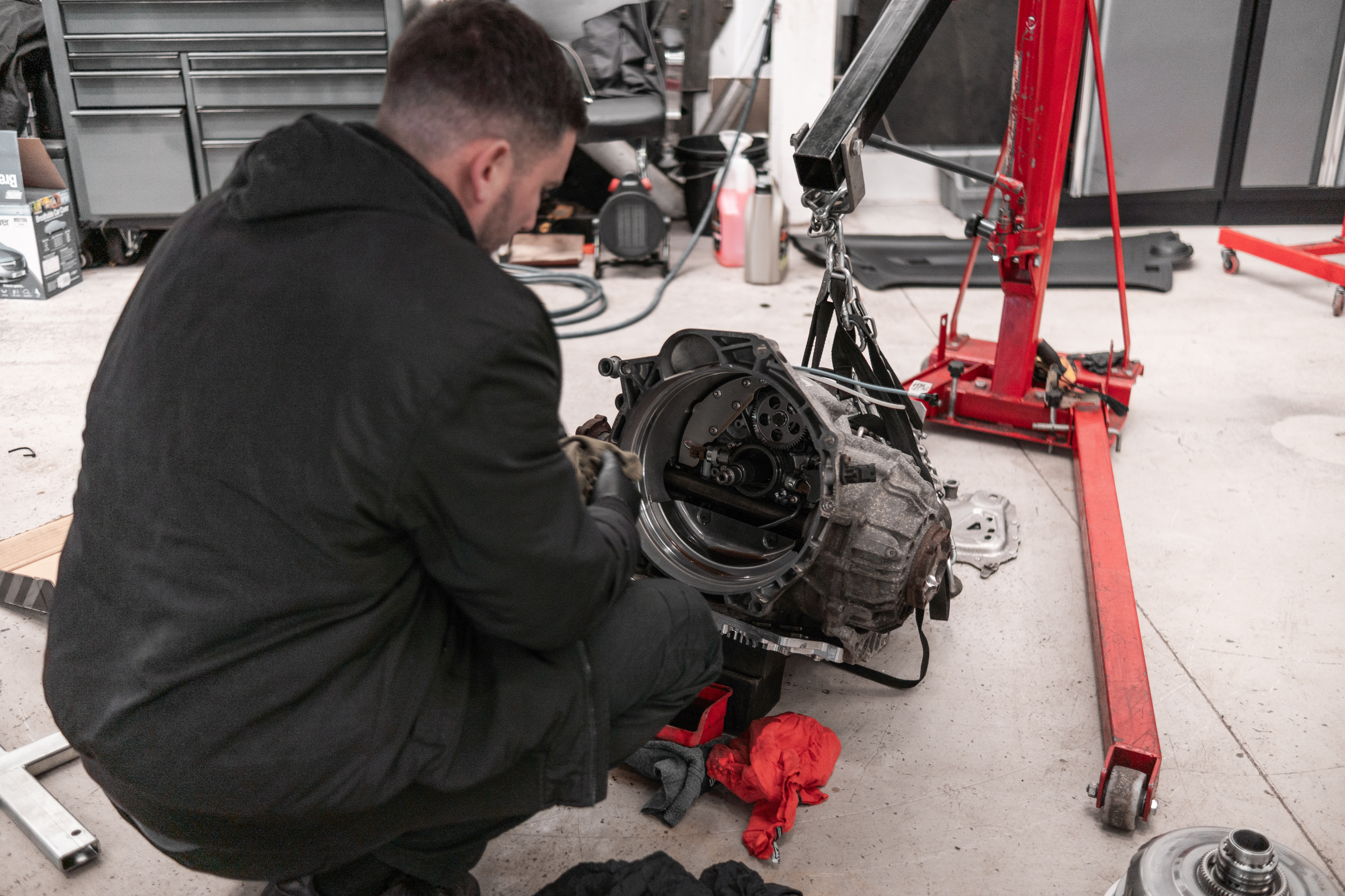 Porsche 992 Turbo S 1700hp being tuned by ES Motors mechanic