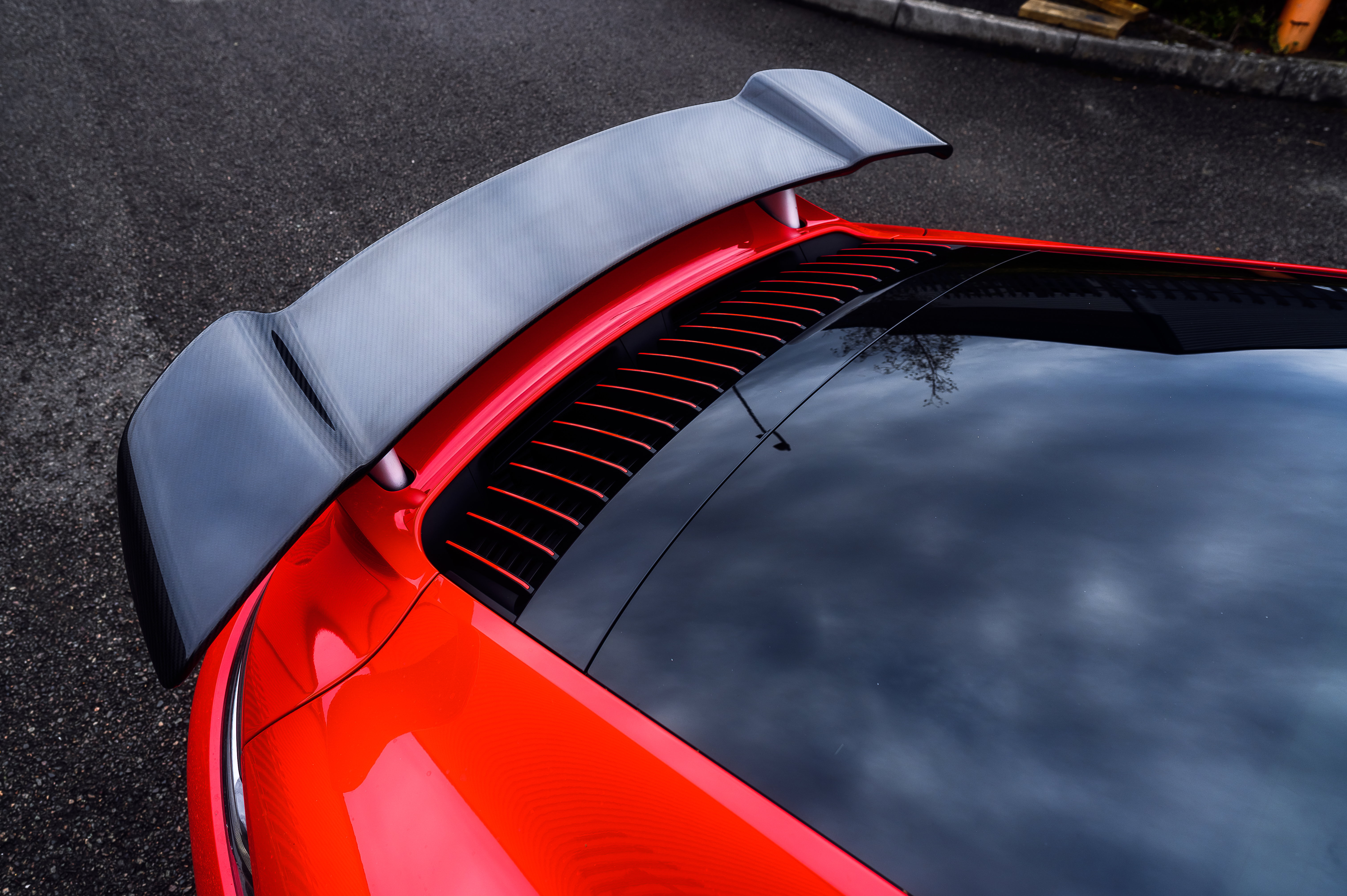 ES Motors cooling system fluid strategy for turbo Porsche