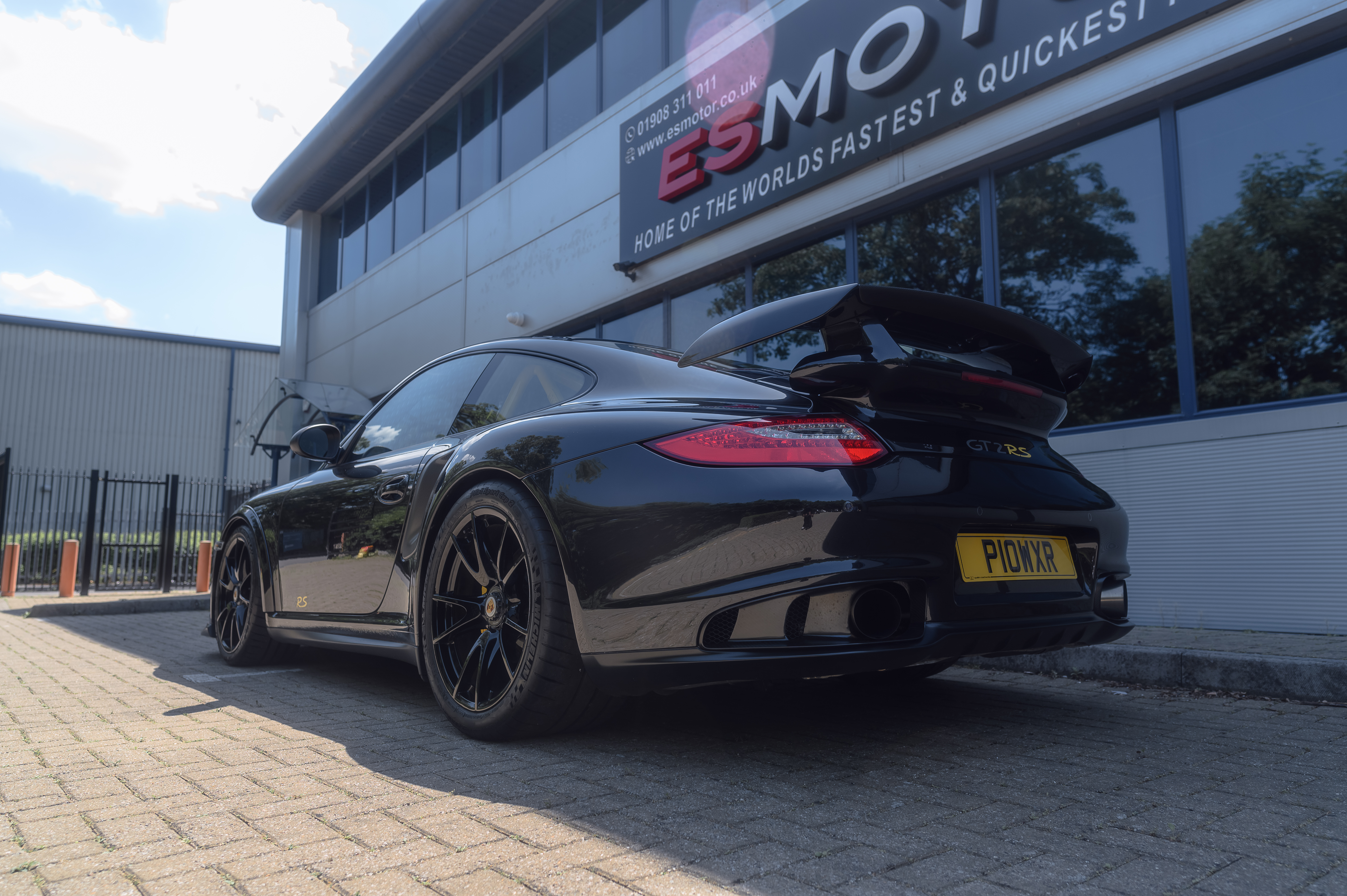 ES Motors fuel pressure stability for turbo Porsche builds