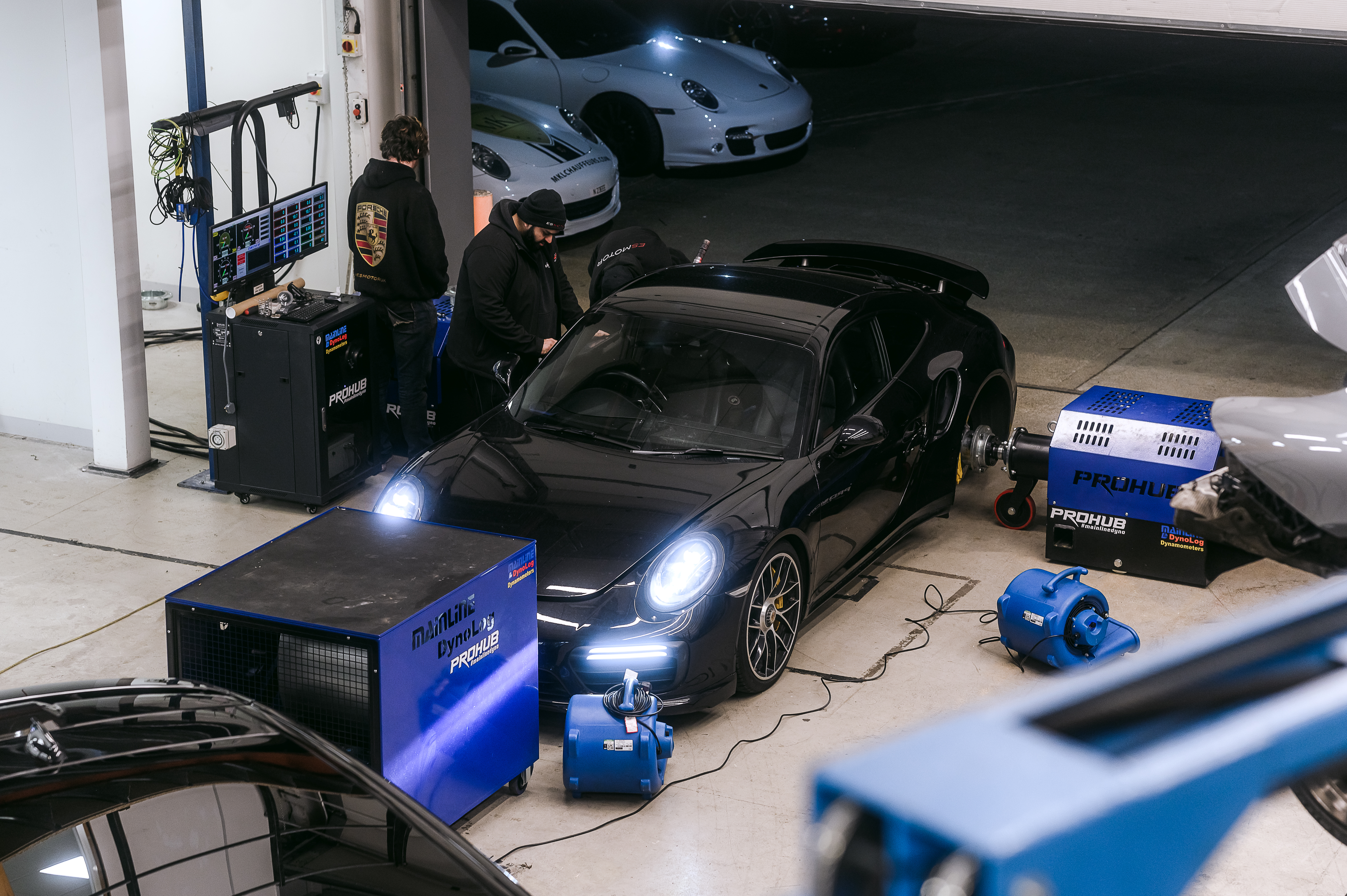 Suspension and chassis setup for turbo Porsche