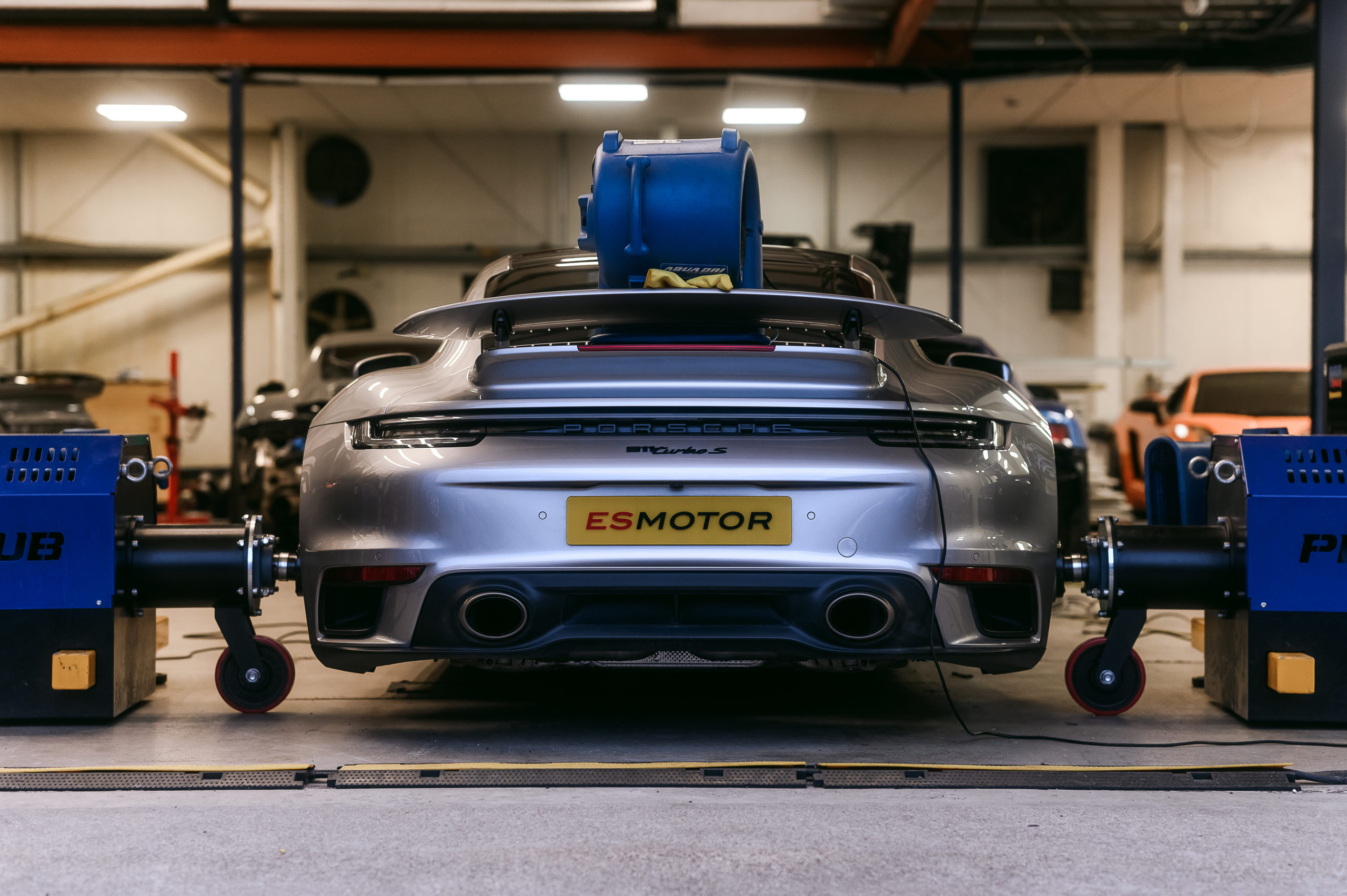 Turbo spool and power curve comparison Porsche