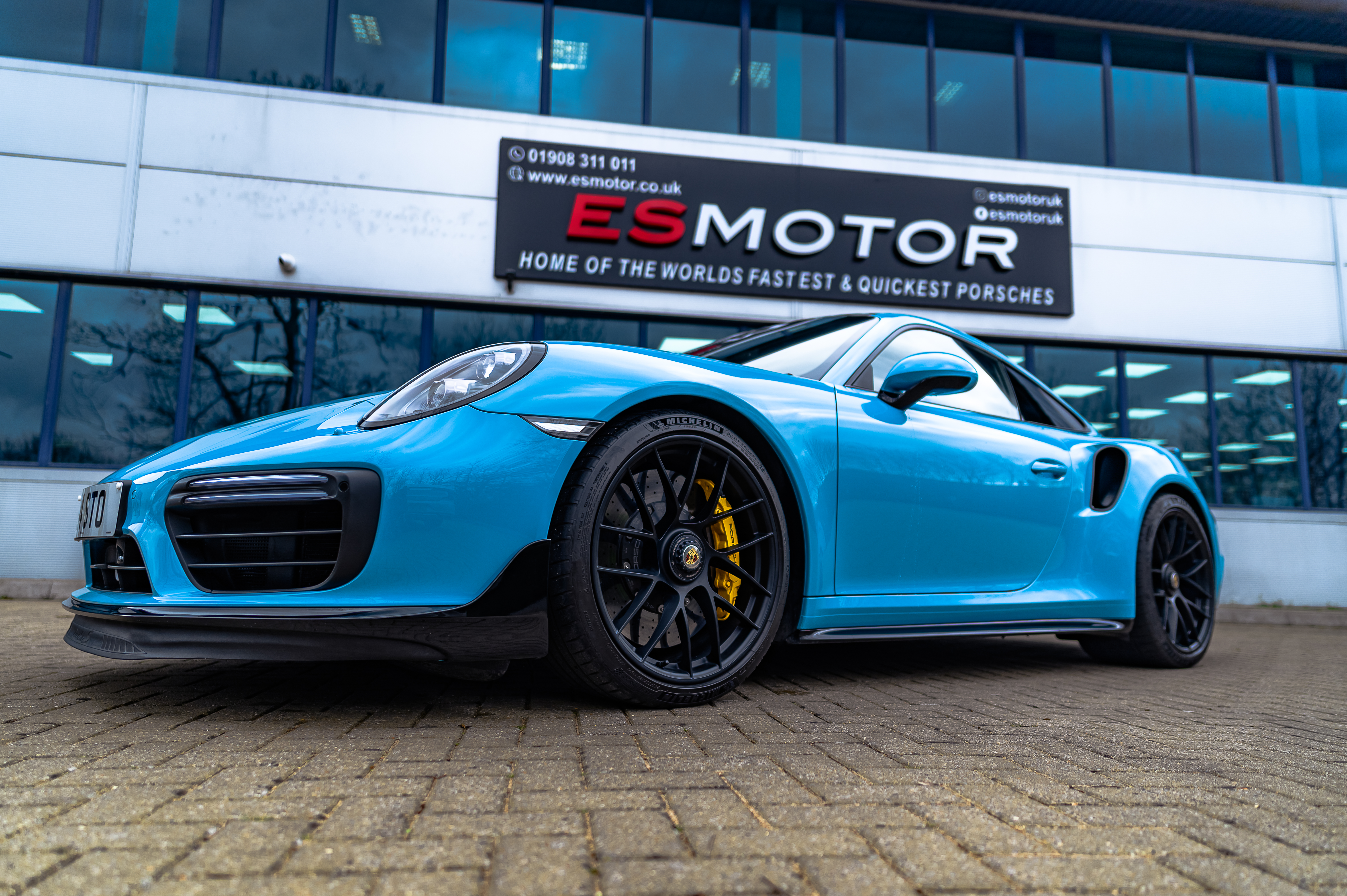 Power to weight ratio improvement through Porsche weight reduction
