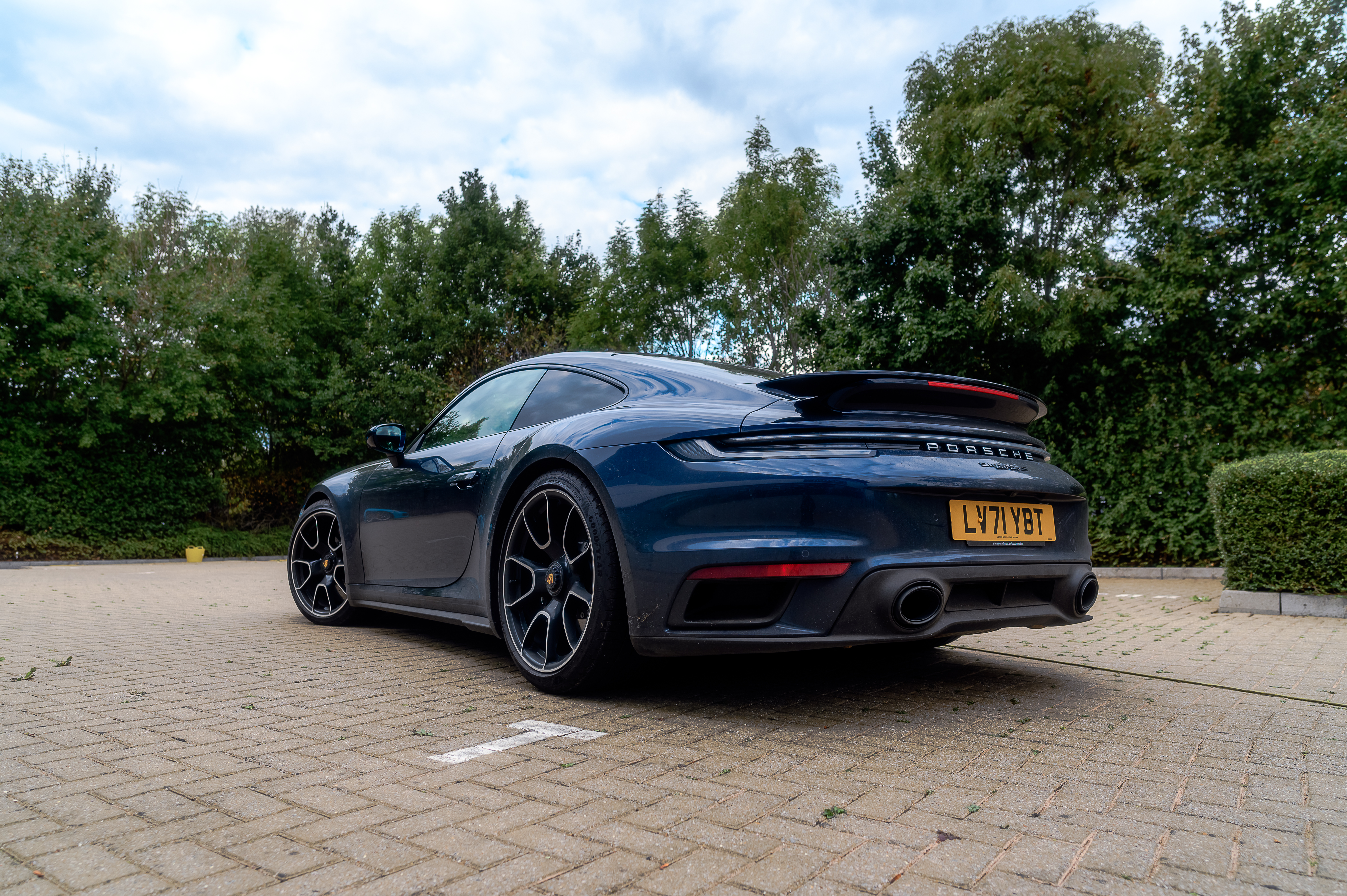 Carbon fibre body panels and exterior components for Porsche weight saving
